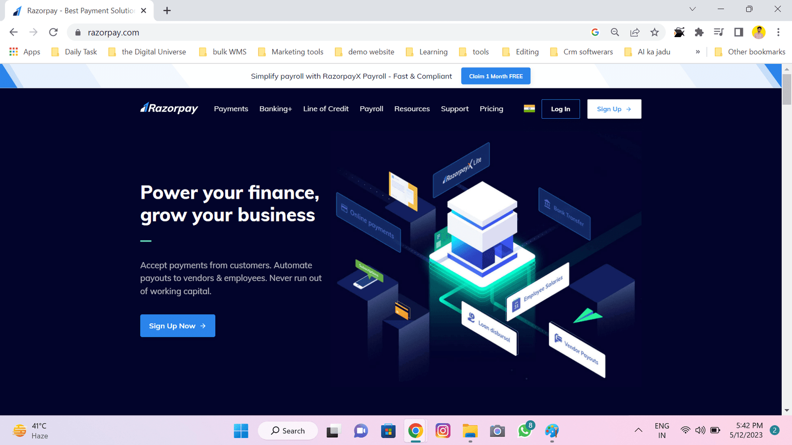 A screenshot of a business website showcasing the top 10 payment gateways and highlighting the benefits of a reliable online payment gateway.